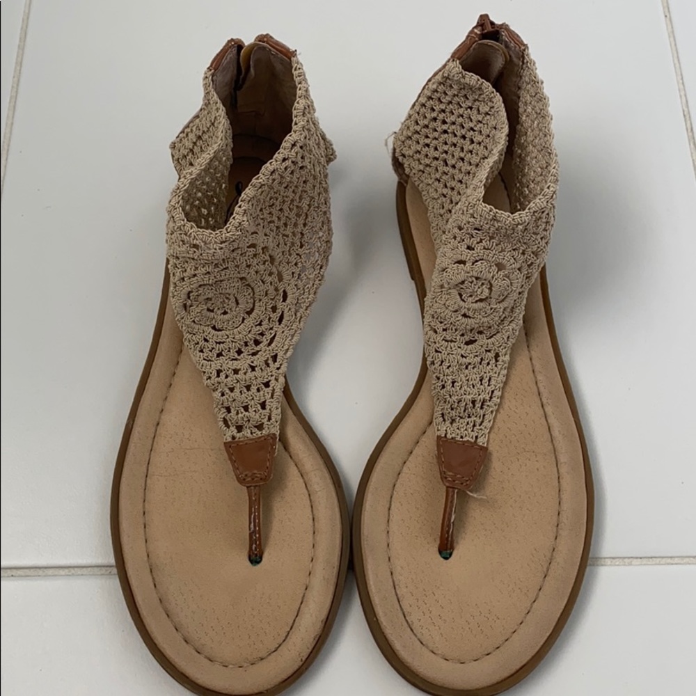 Lucky Brand Sandals